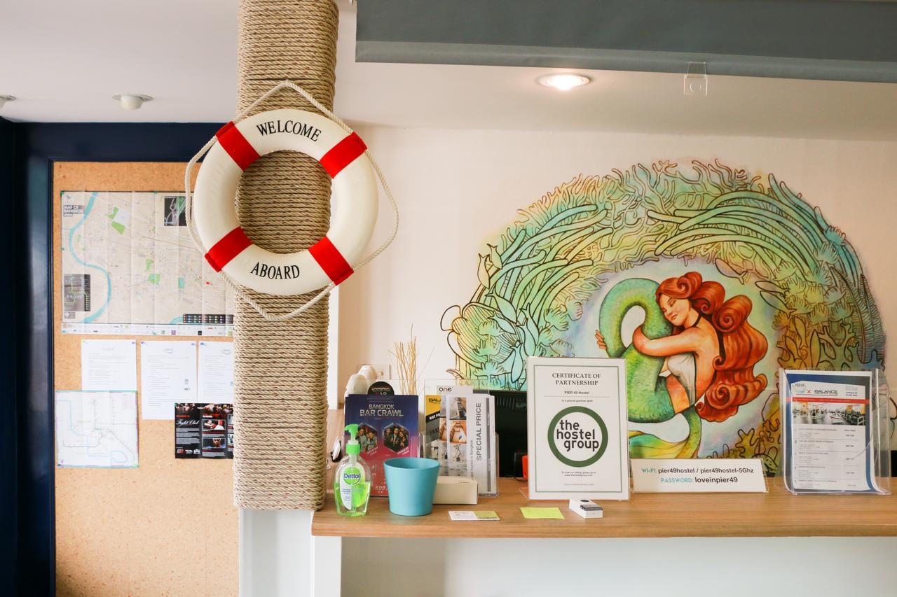 Pier 49 Hostel Bangkok Bagian luar foto